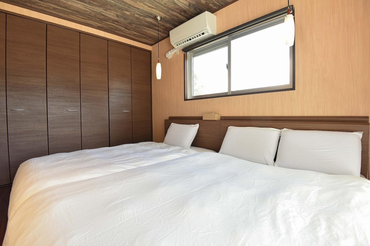Cover Image for Seven Residence Yabu