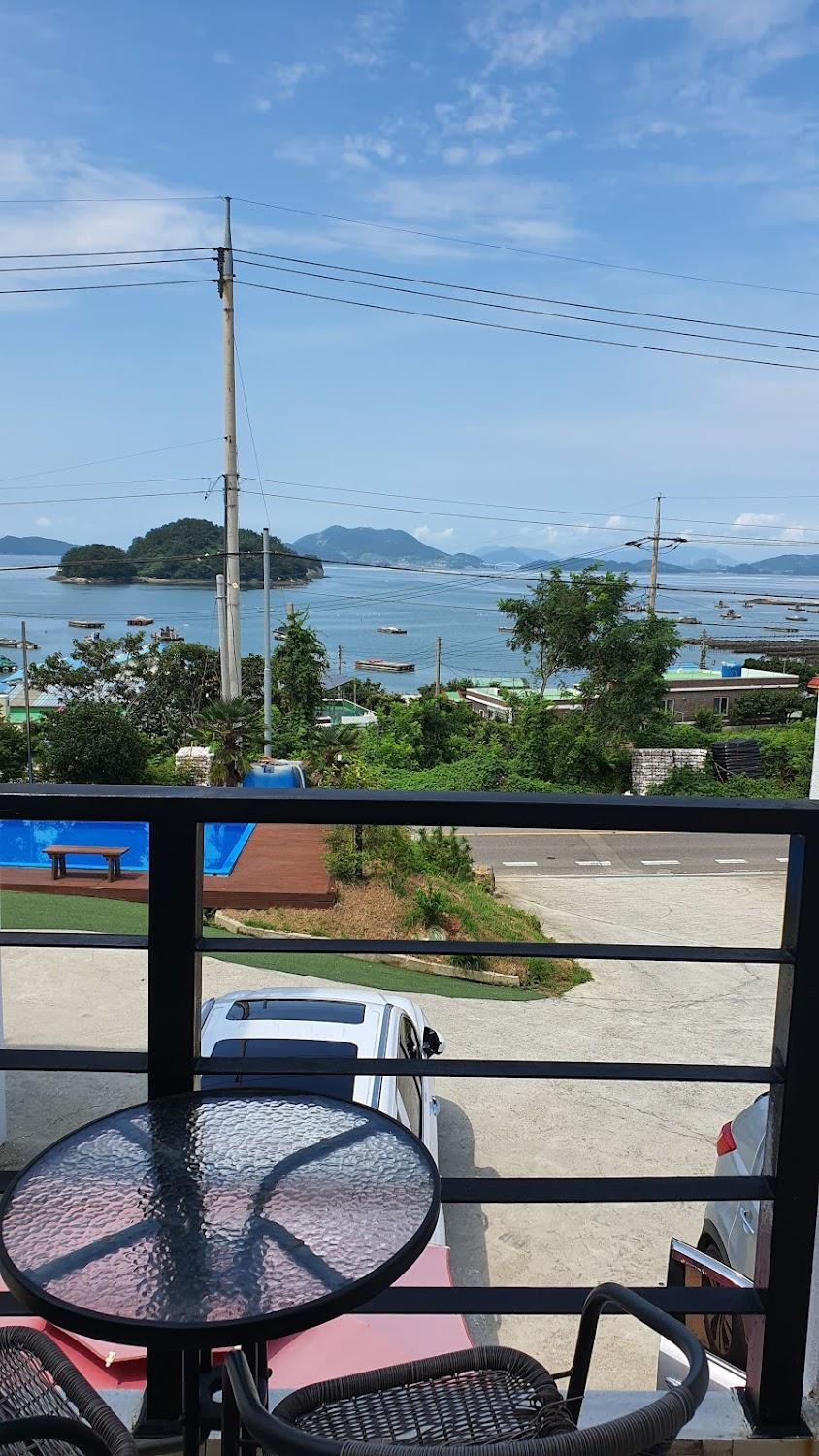 Cover Image for Yeosu Island Village Pension