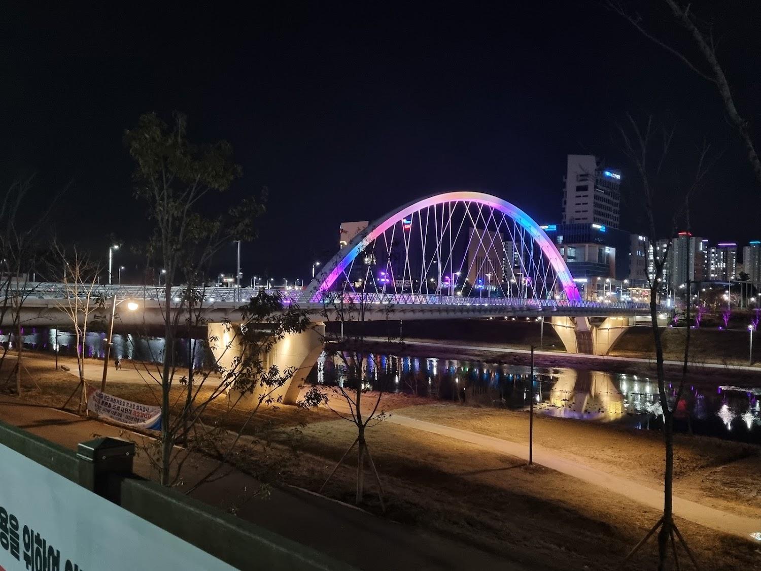 Cover Image for Brown Dot Hotel Jinju Chungmugong
