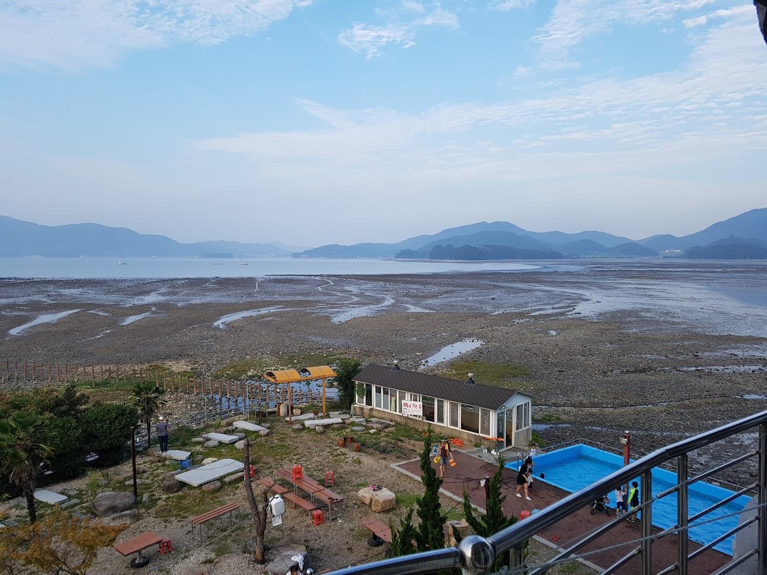 Cover Image for 남해갯마을펜션