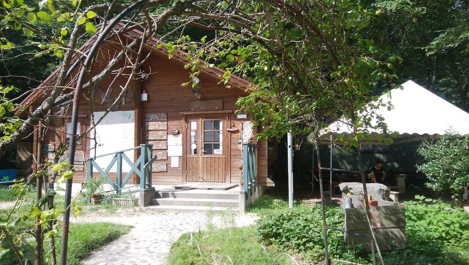 Cover Image for Neyagawa City Outdoor Activity Center