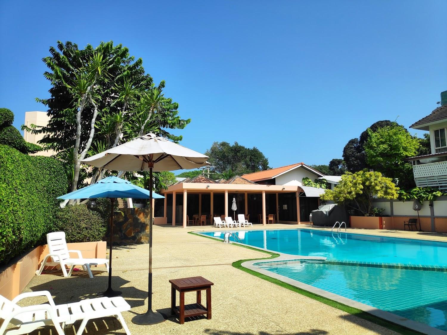 Cover Image for Sailom Hotel Hua Hin : โรงแรมสายลม หัวหิน