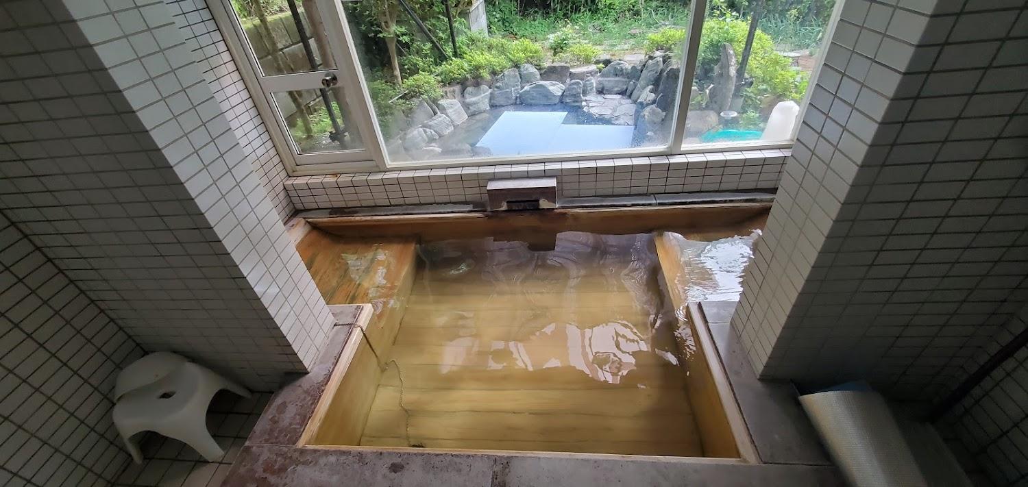 Cover Image for Hot Spring House in Kowakudani