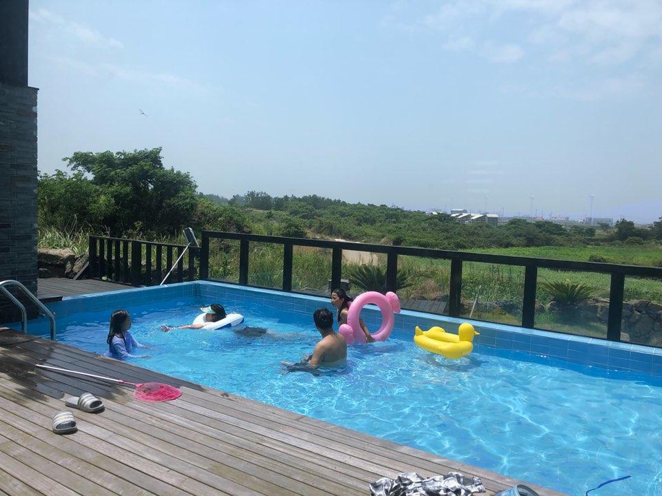 Cover Image for Jeju Eroom Village