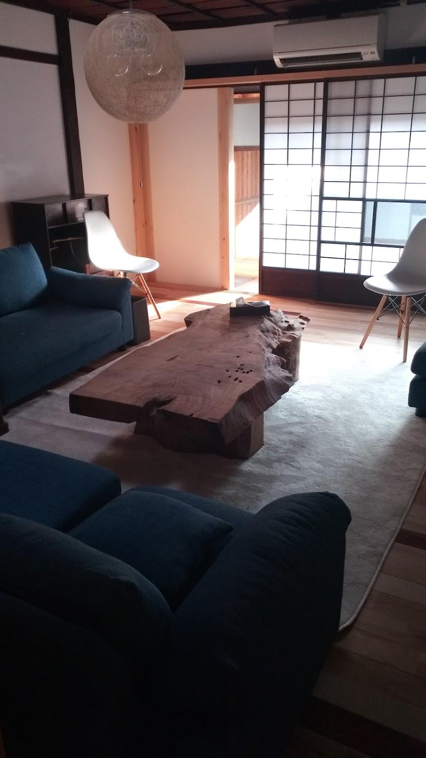 Cover Image for Guesthouse Tenman-ya 天満屋