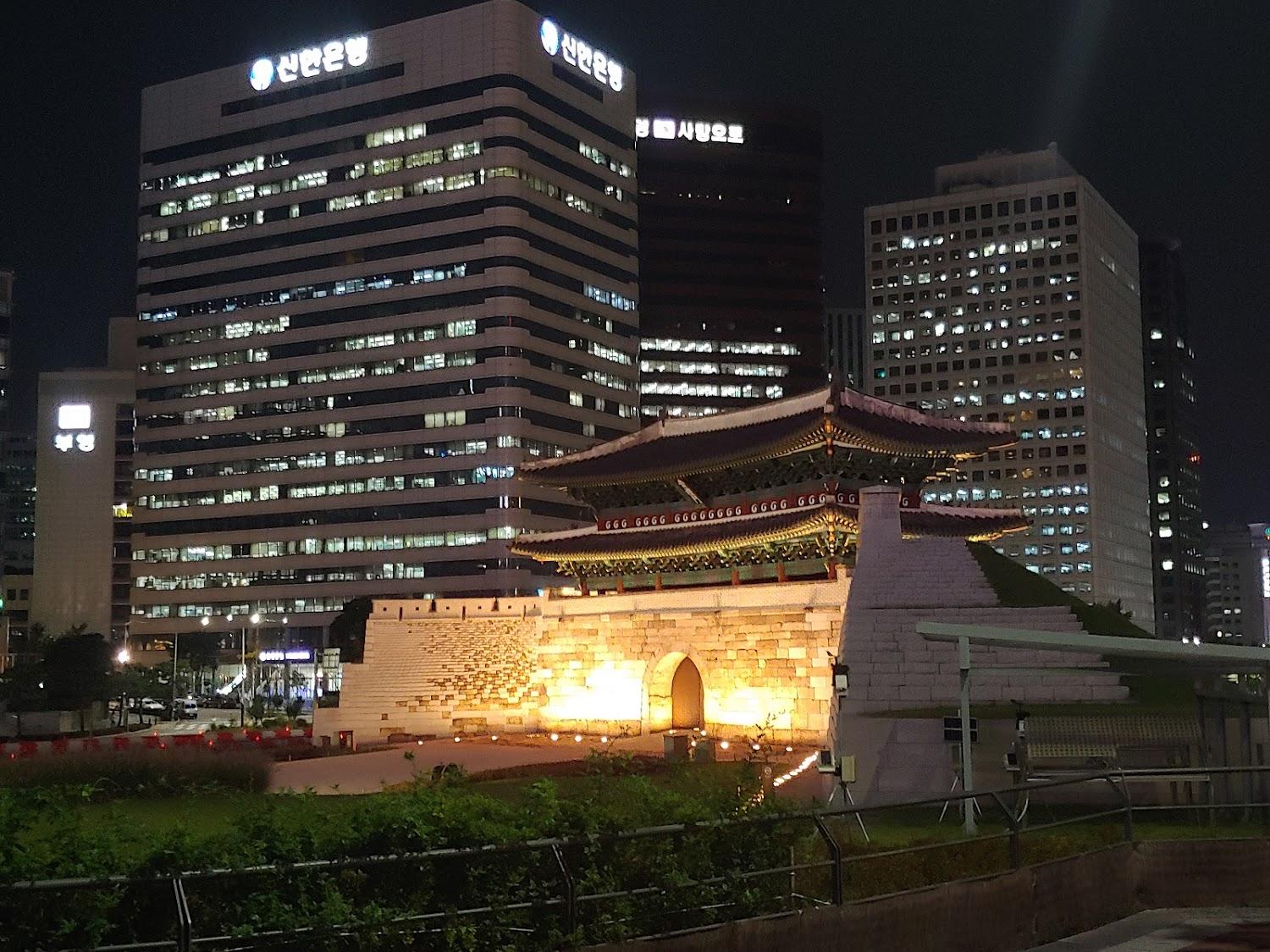Cover Image for Dongsan Motel