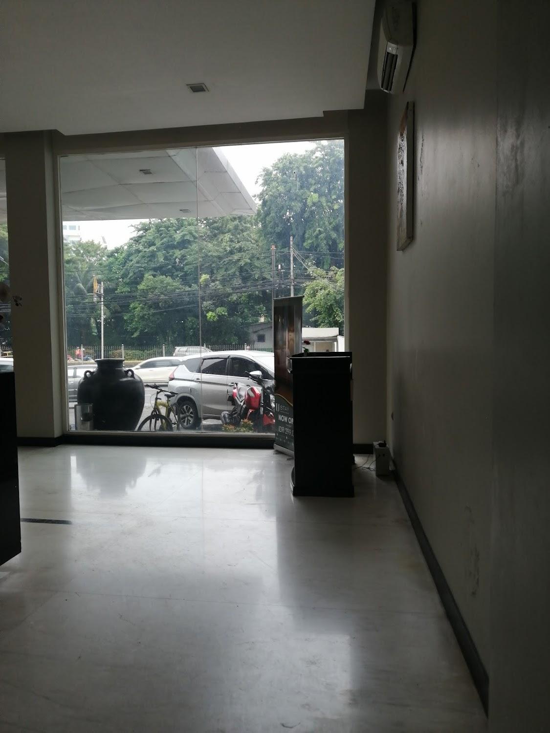 Cover Image for RedDoorz Plus @ Gunung Sahari 2