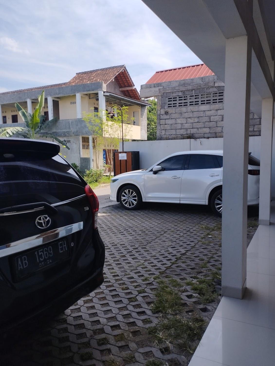 Cover Image for Izzara Guest House