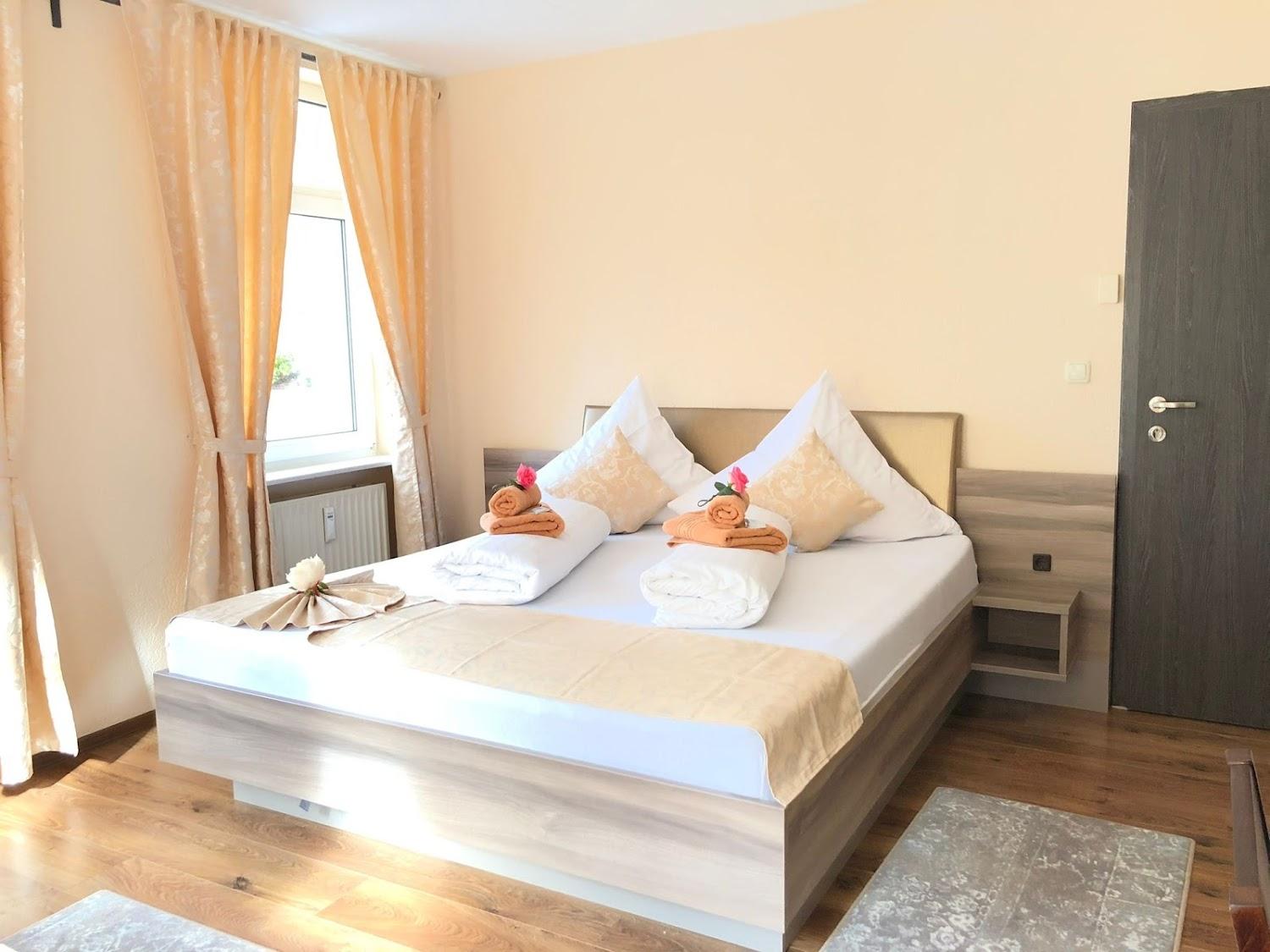 Cover Image for Pension Goldenes Vogtland