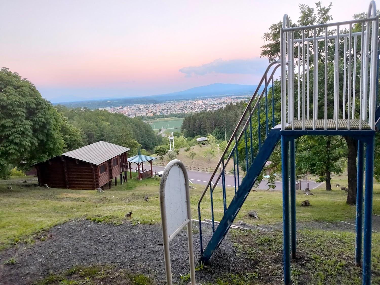 Cover Image for Bihoromidorinomura Forest Park Camping Ground