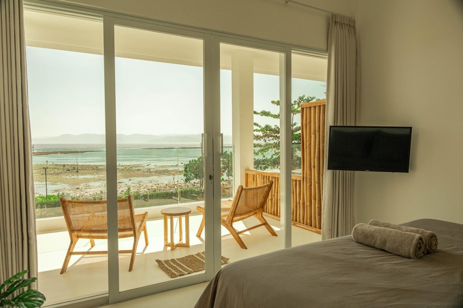 Cover Image for The Peak Surf House