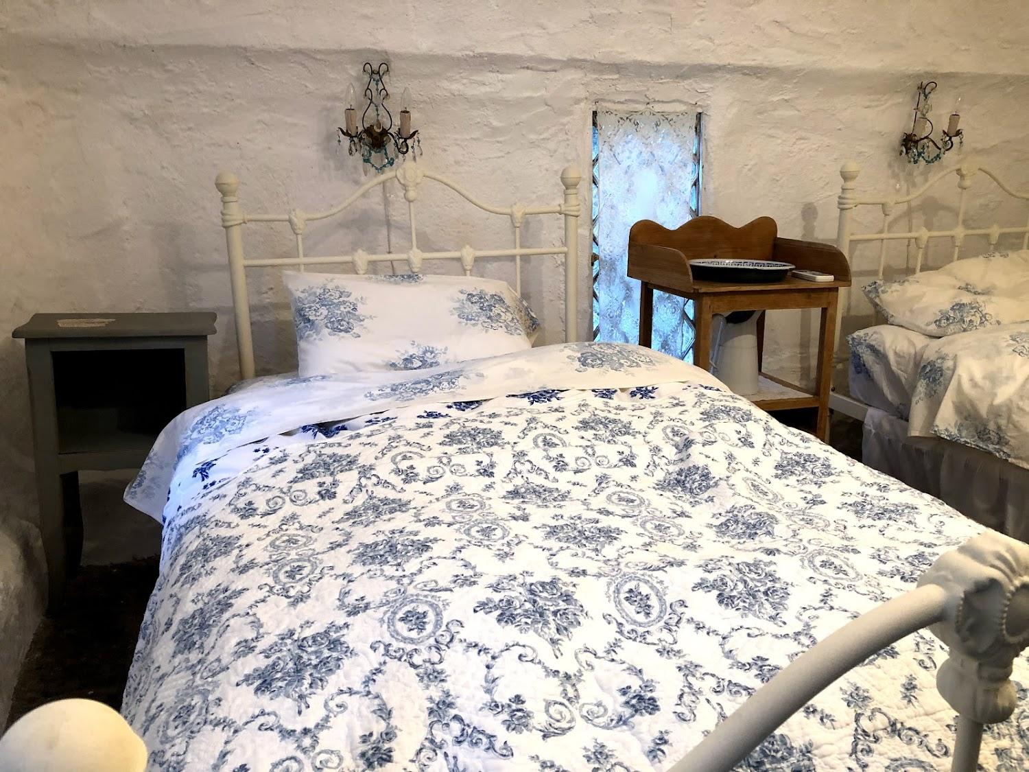 Cover Image for Dreamton Village