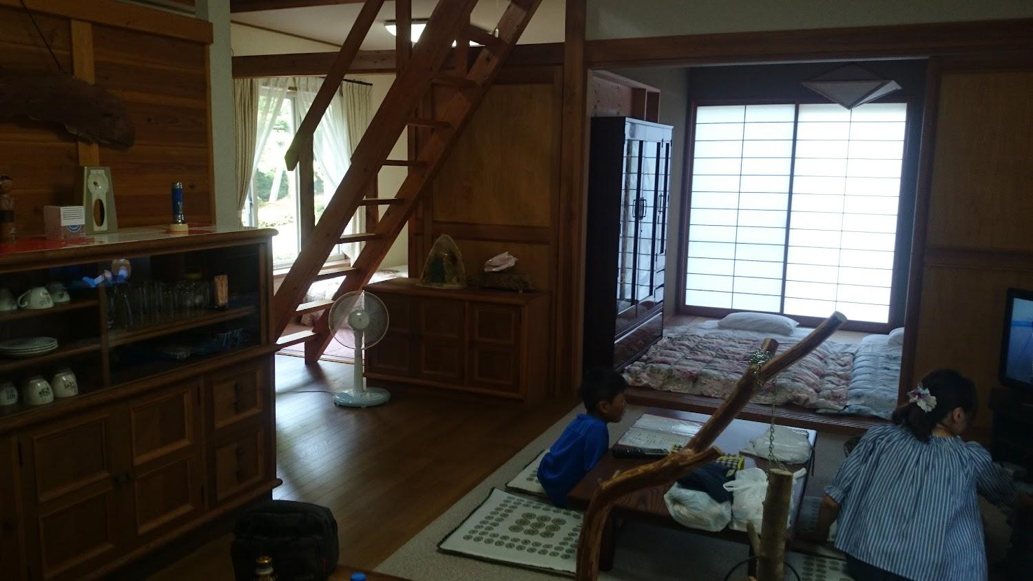 Cover Image for ペンション赤いりぼん