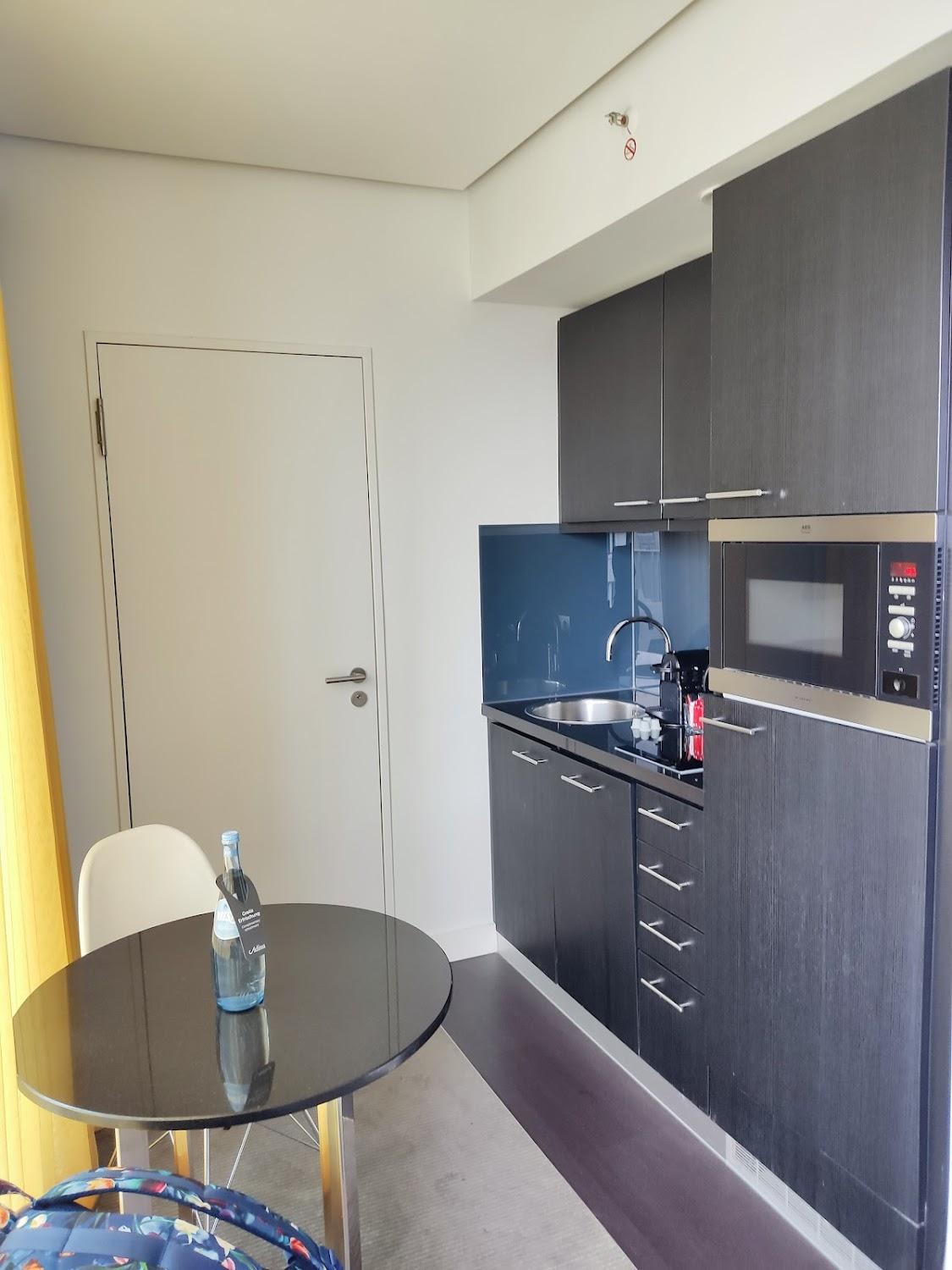 Cover Image for Adina Apartment Hotel Berlin Hackescher Markt