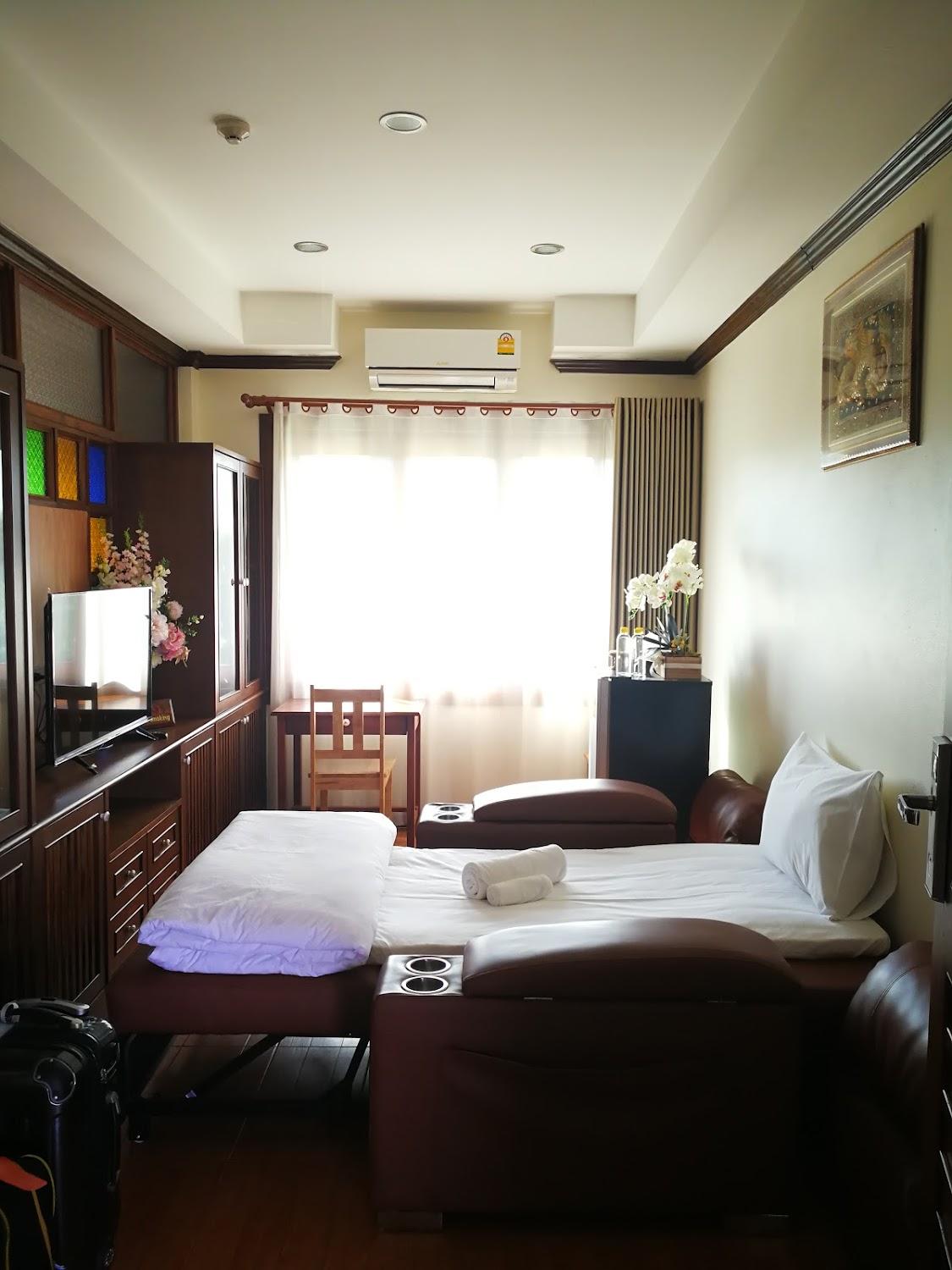 Cover Image for Baan Pondchanok Hotel