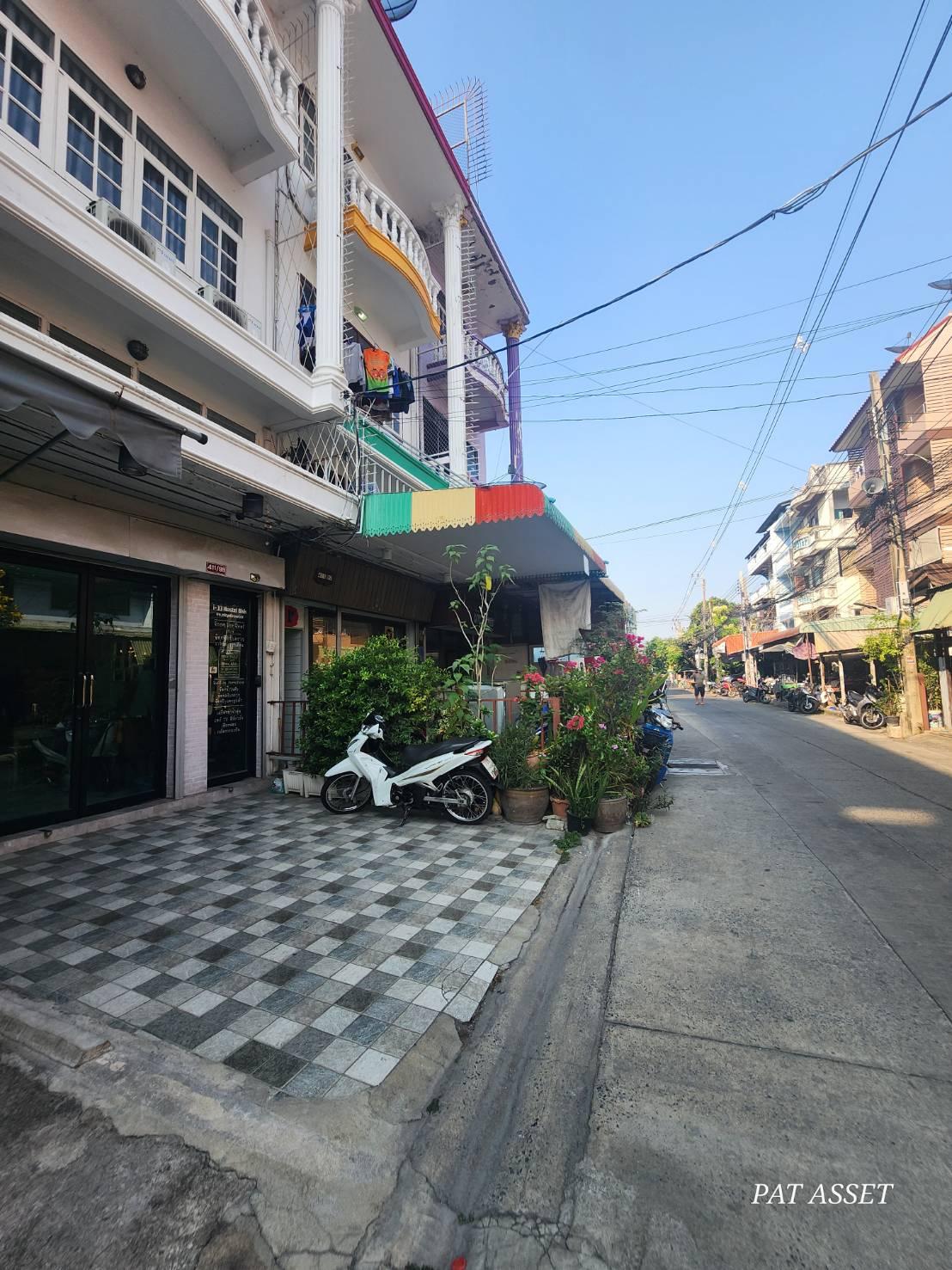 Cover Image for i-33 Hostel Bangkok@ซ.จรัญสนิทวงศ์33
