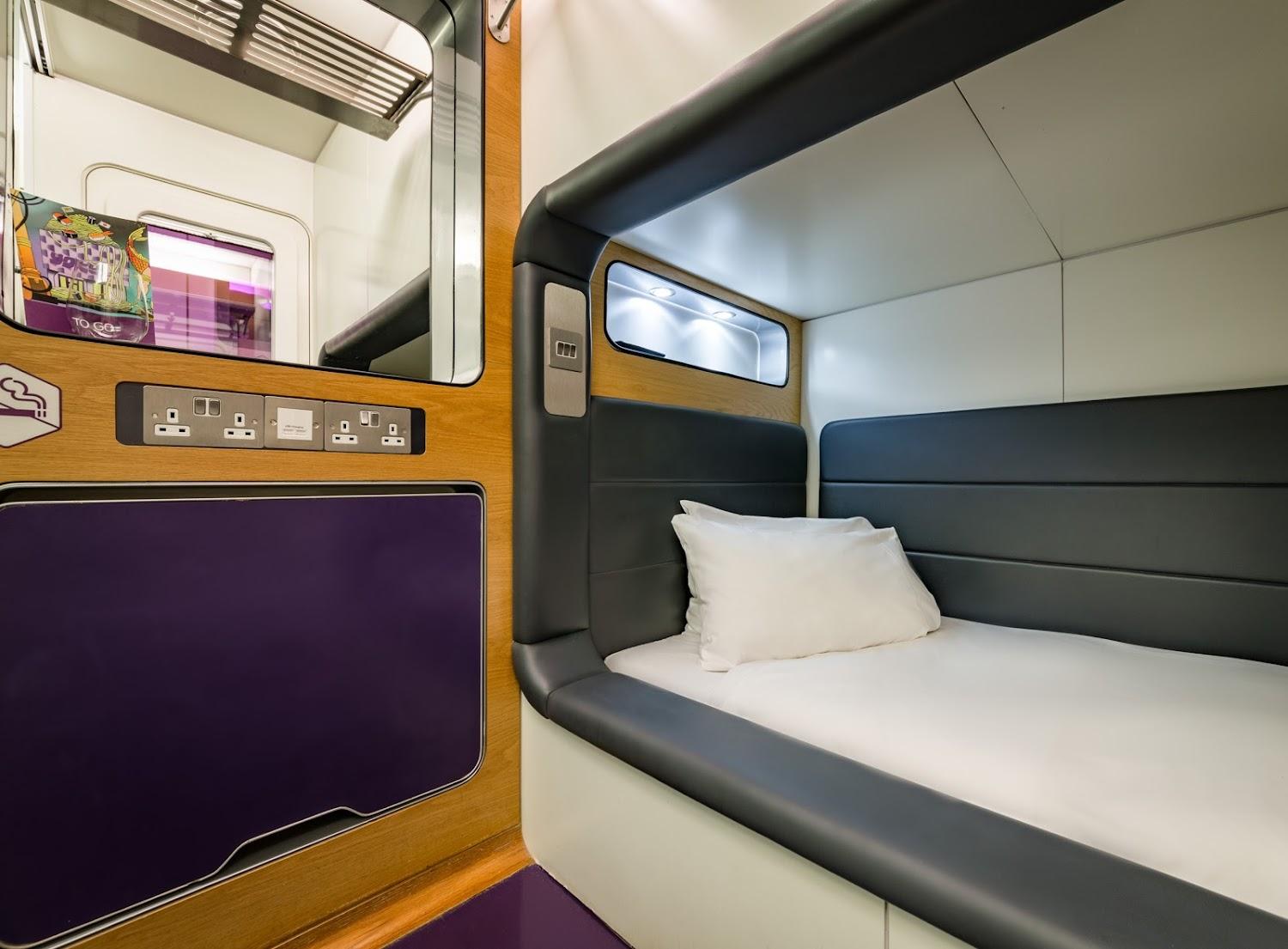 Cover Image for YOTELAIR Amsterdam Schiphol