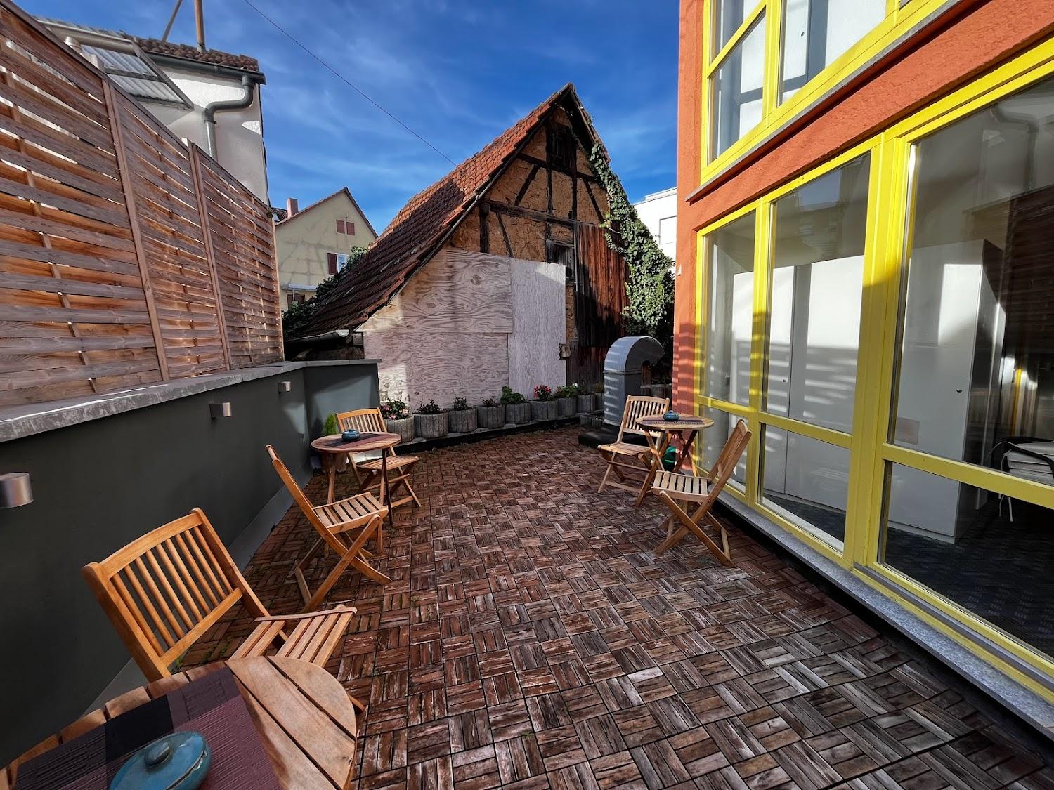 Cover Image for Krystall Hotel
