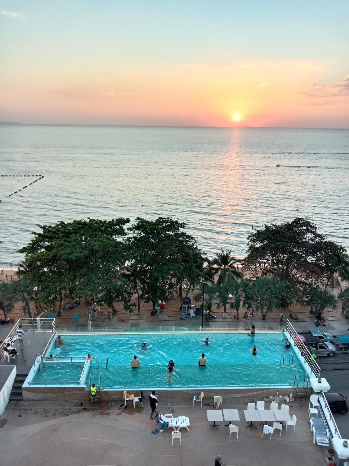 Cover Image for Jomtien Hisotel