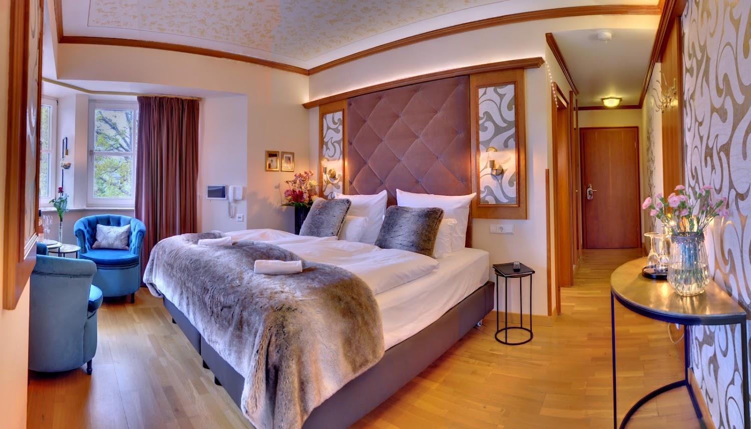 Cover Image for Boutiquehotel Liebesglück - genießen zu zweit in Winterberg