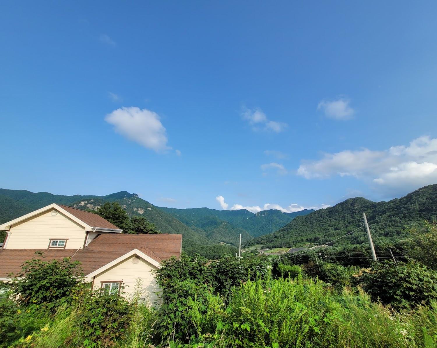 Cover Image for 리운산장 (Liun Cabin)