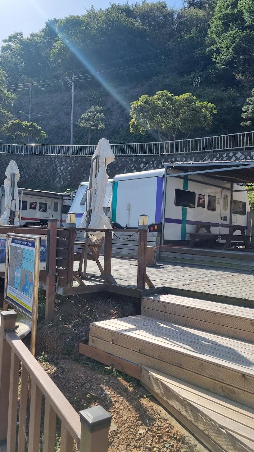Cover Image for 부산지오클럽카라반파크