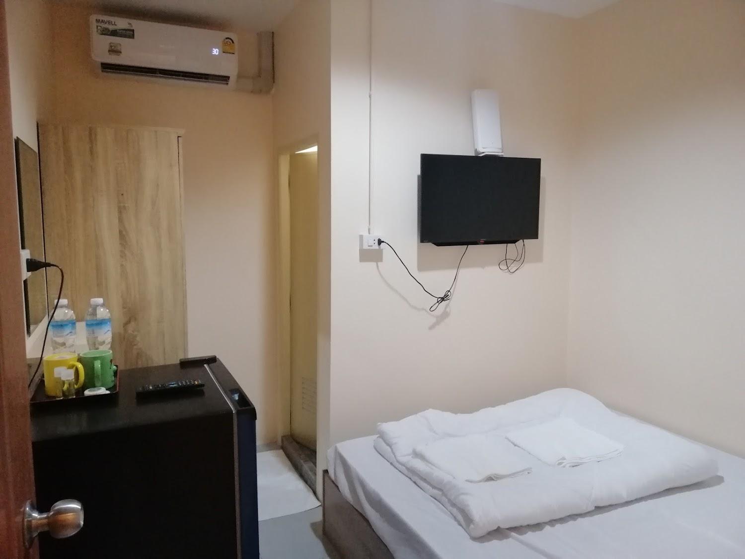 Cover Image for BOSS Hostel