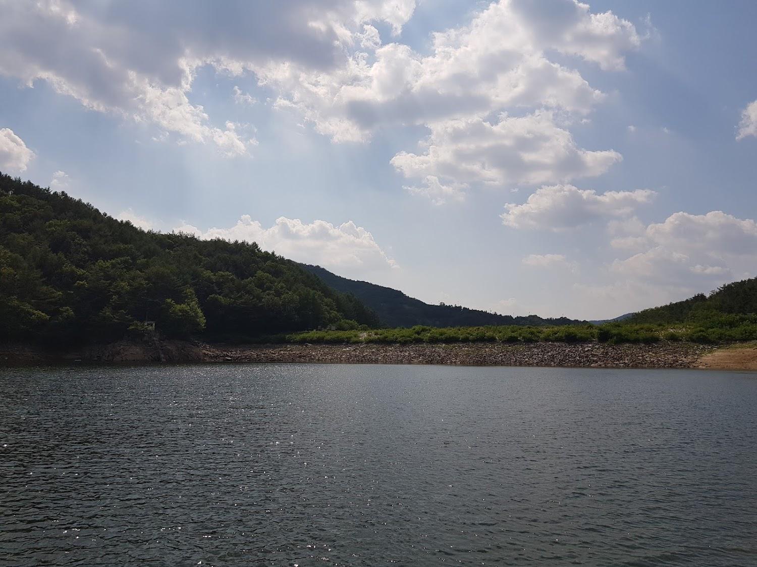 Cover Image for 라비앤로즈