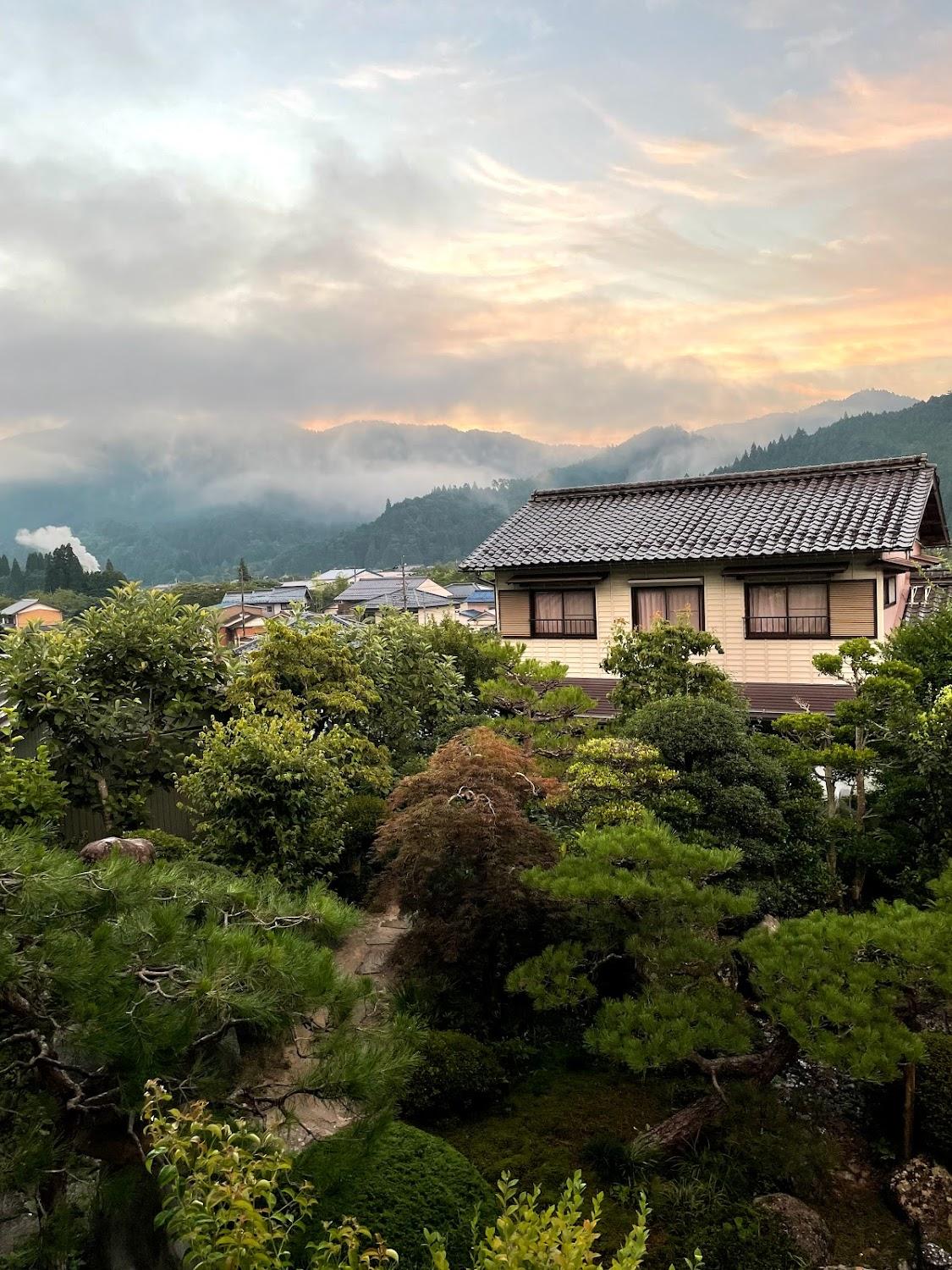 Cover Image for Yamazakiya