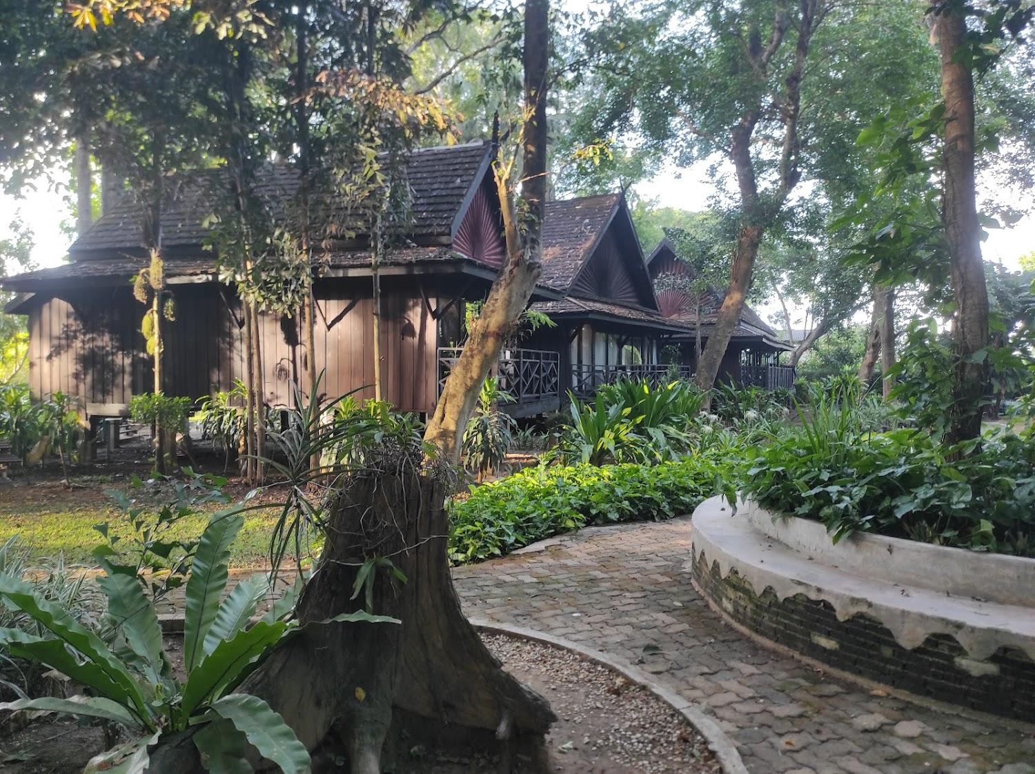 Cover Image for Lampang River Lodge Hotel ที่พักลำปาง รีสอร์ท
