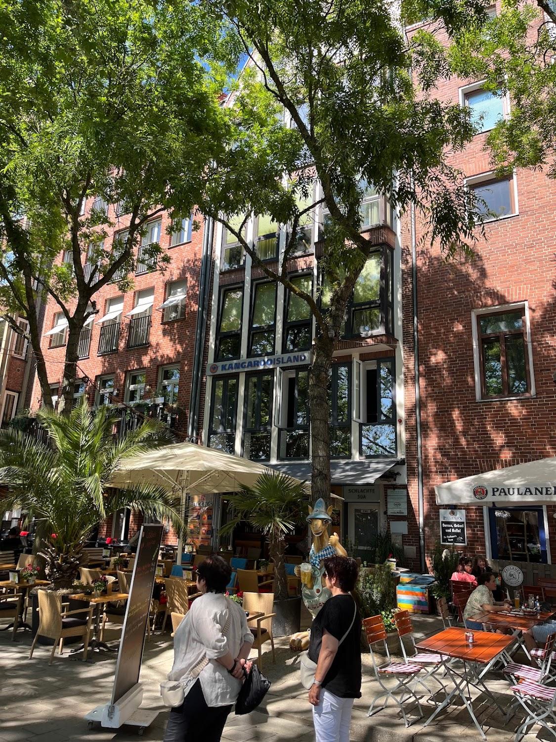 Cover Image for Kangarooms - Schlachte Weserpromenade