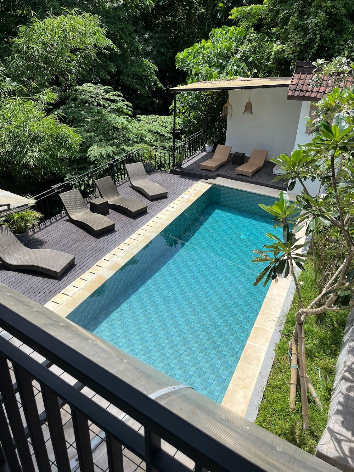 Cover Image for BALI INVEST LIVING