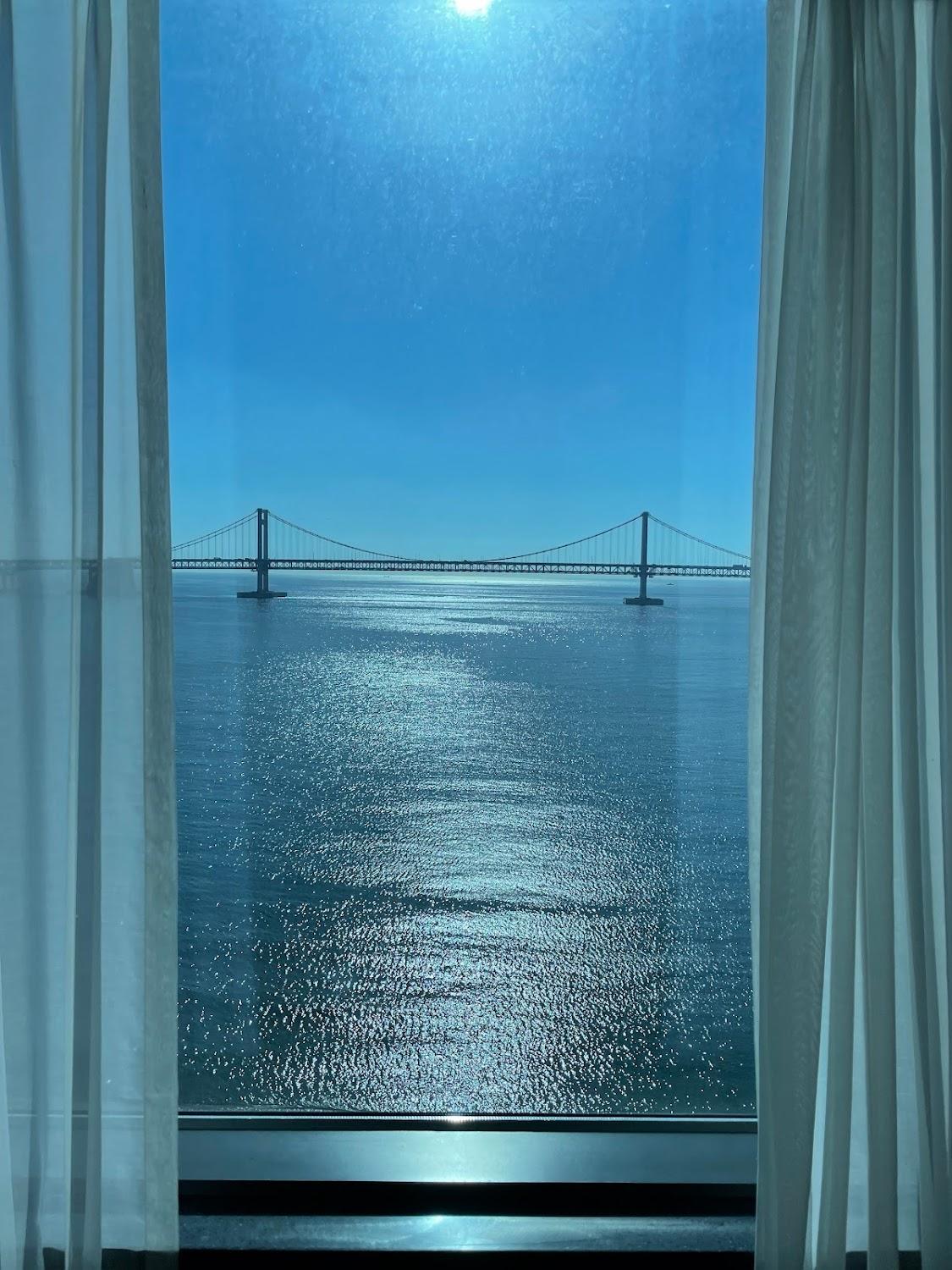 Cover Image for Central Bay Hotel