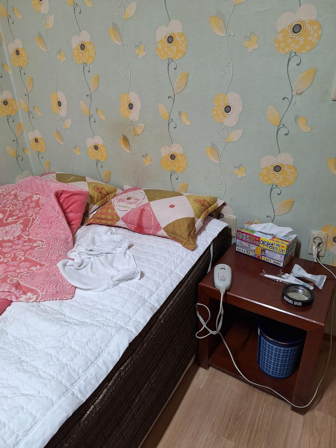 Cover Image for 보보스모텔
