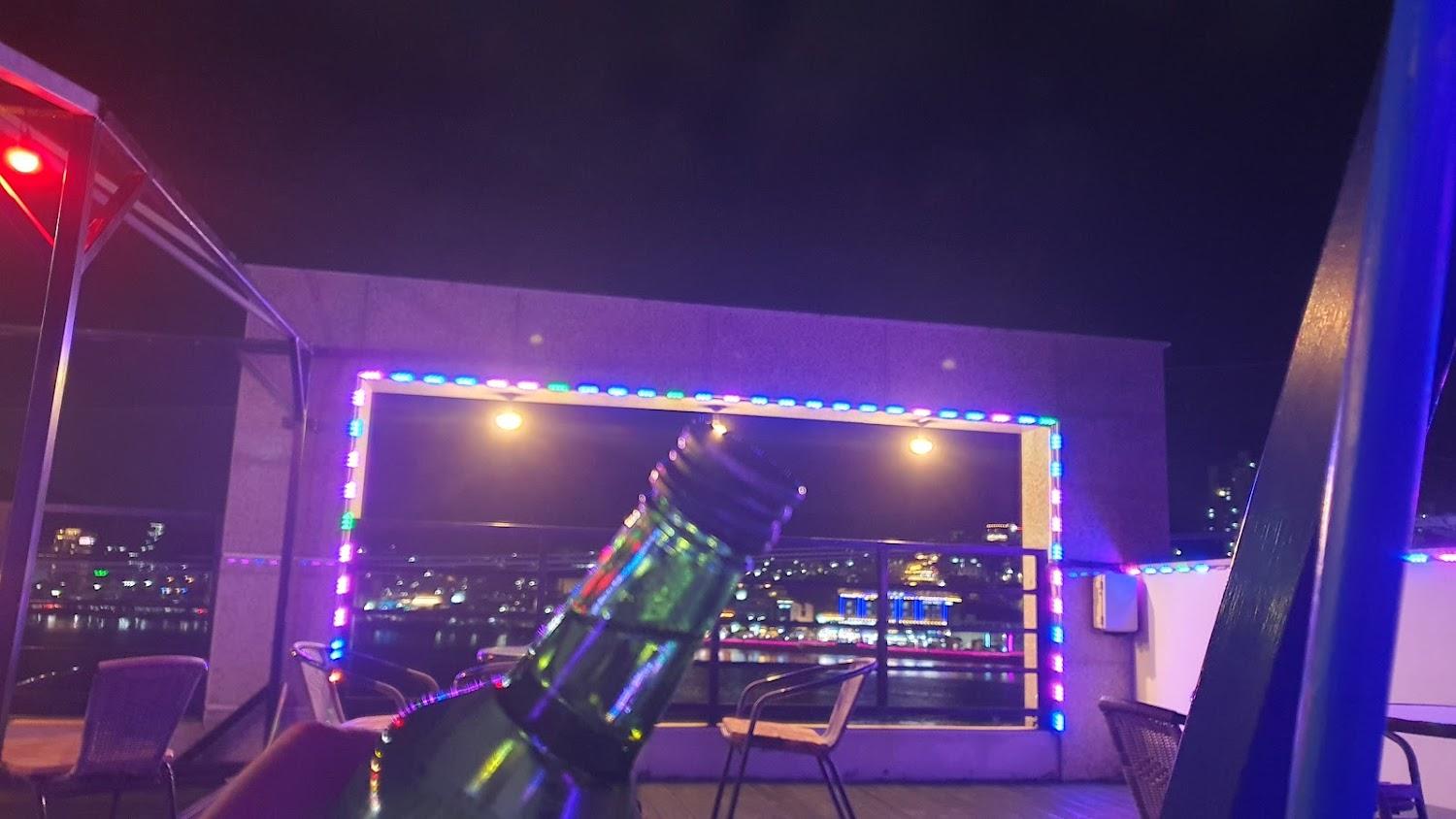 Cover Image for 아델펜션