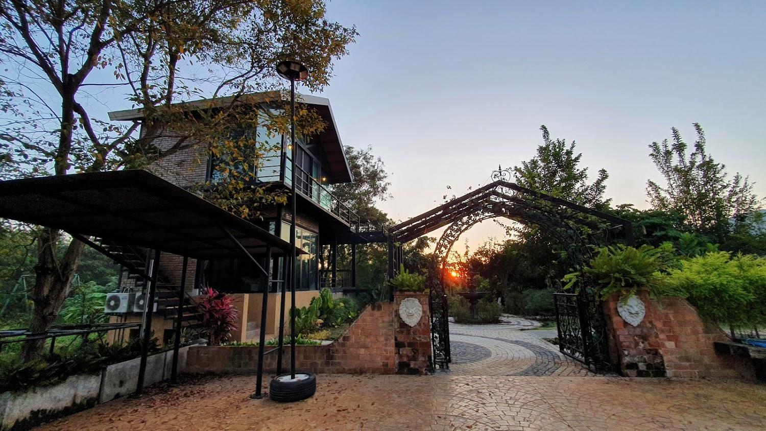 Cover Image for The Bull Khaoyai