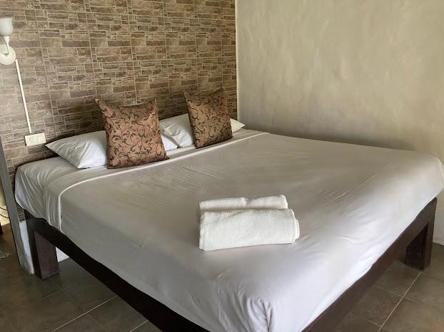 Cover Image for Tamarind Resort แทมมารีน่า รีสอร์ท