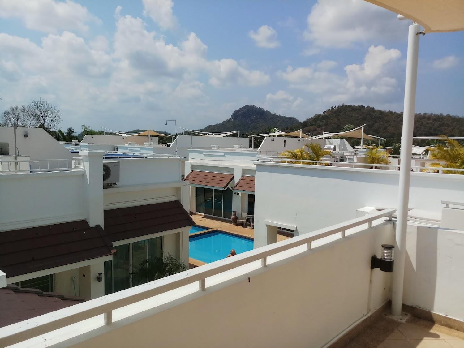 Cover Image for Pineapple Hills Resort