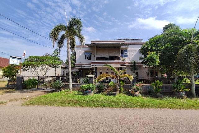Cover Image for OYO 90633 Graha Dirham Homestay