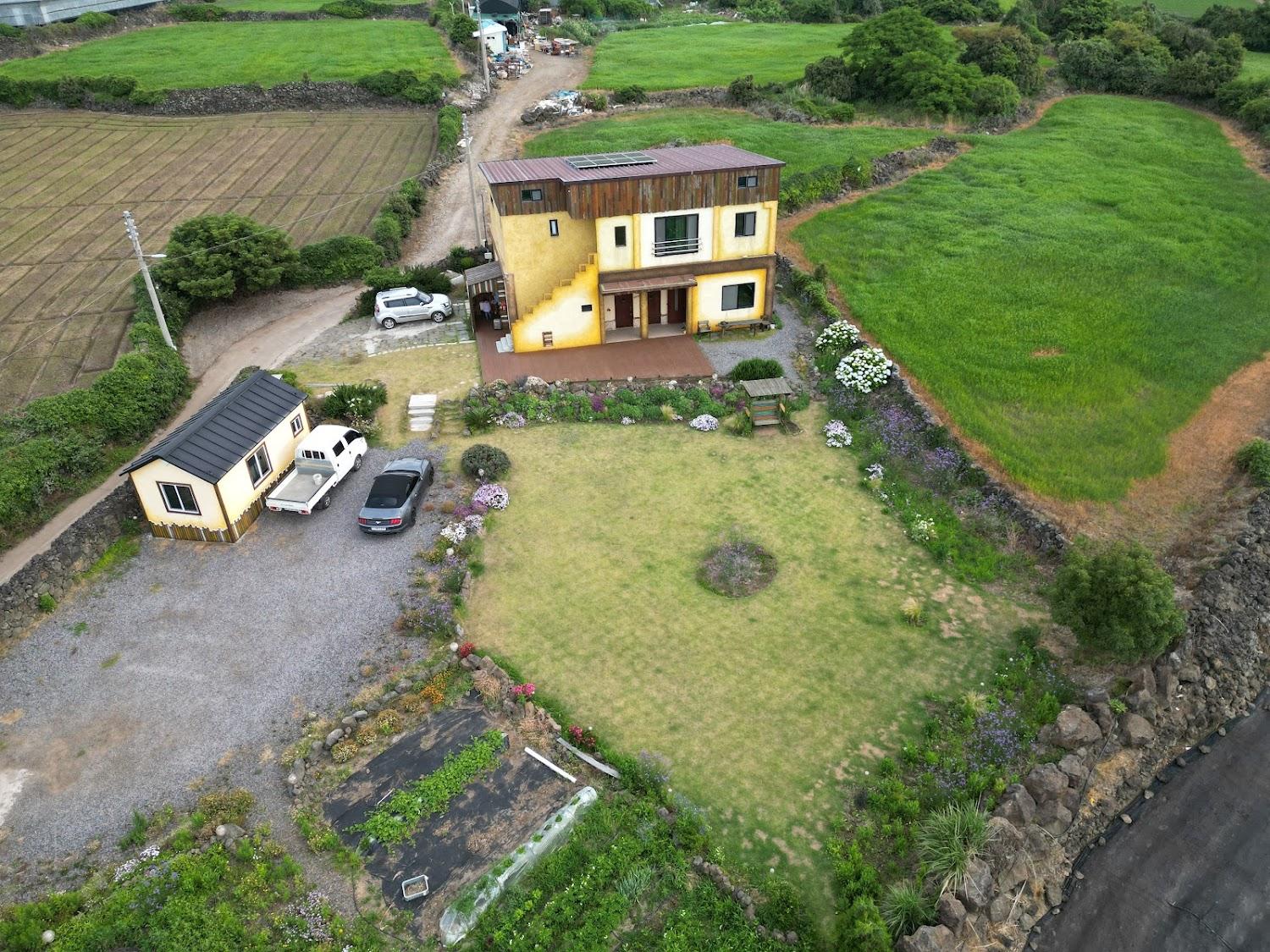 Cover Image for 달작민박