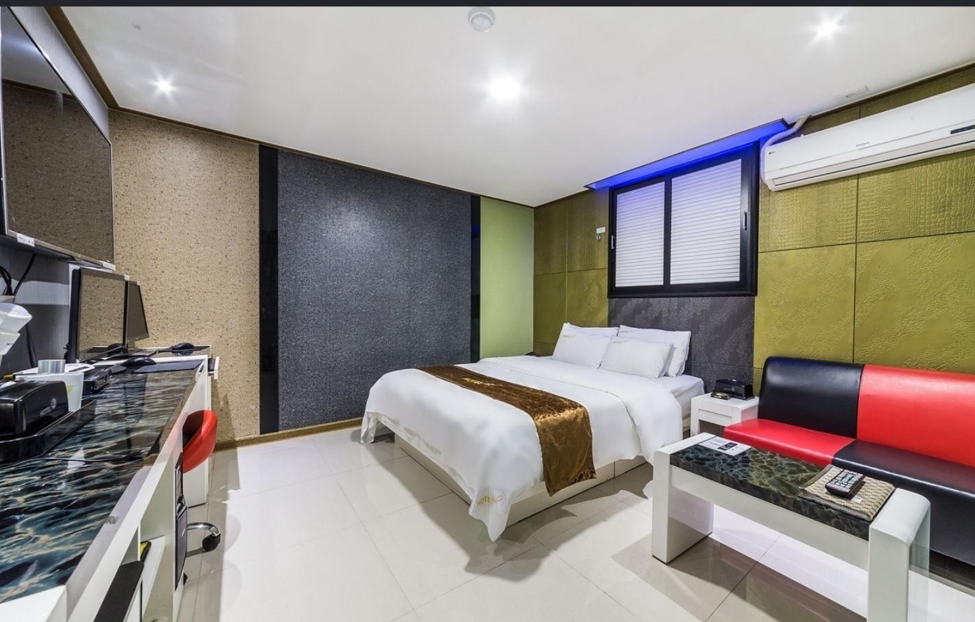 Cover Image for Bulgwang Sol Hotel