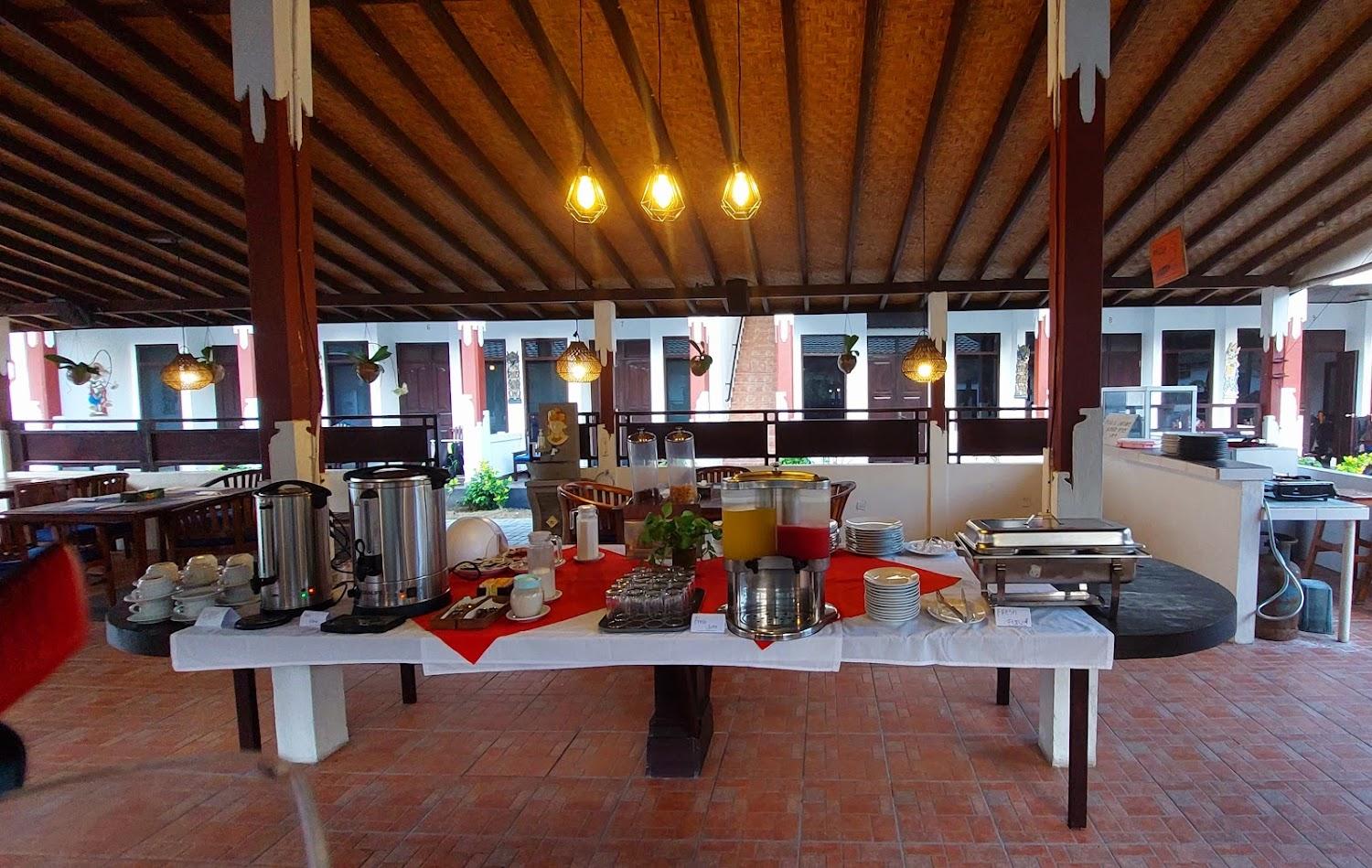 Cover Image for Padangbai Hotels