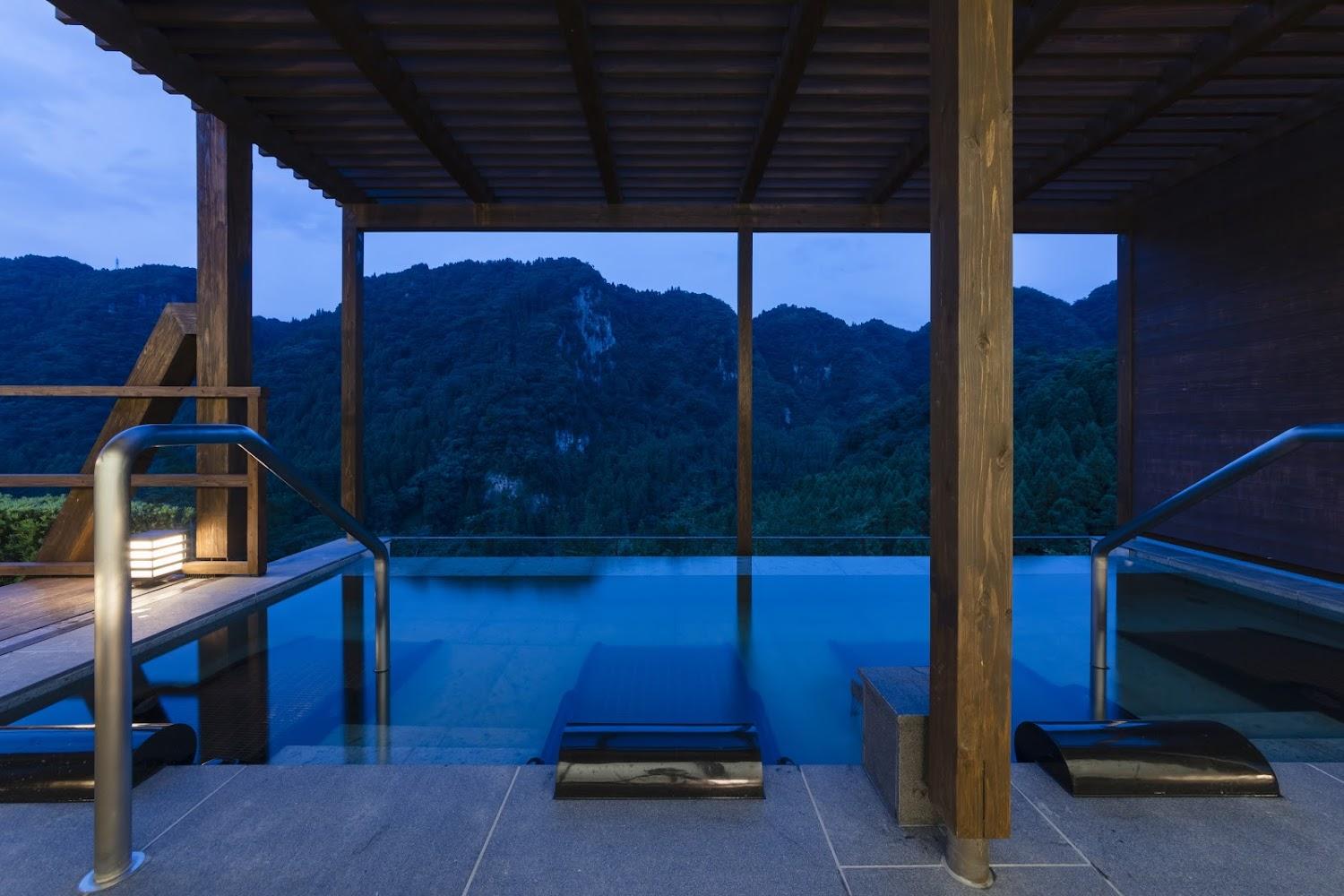 Cover Image for Okuhita Onsen Umehibiki