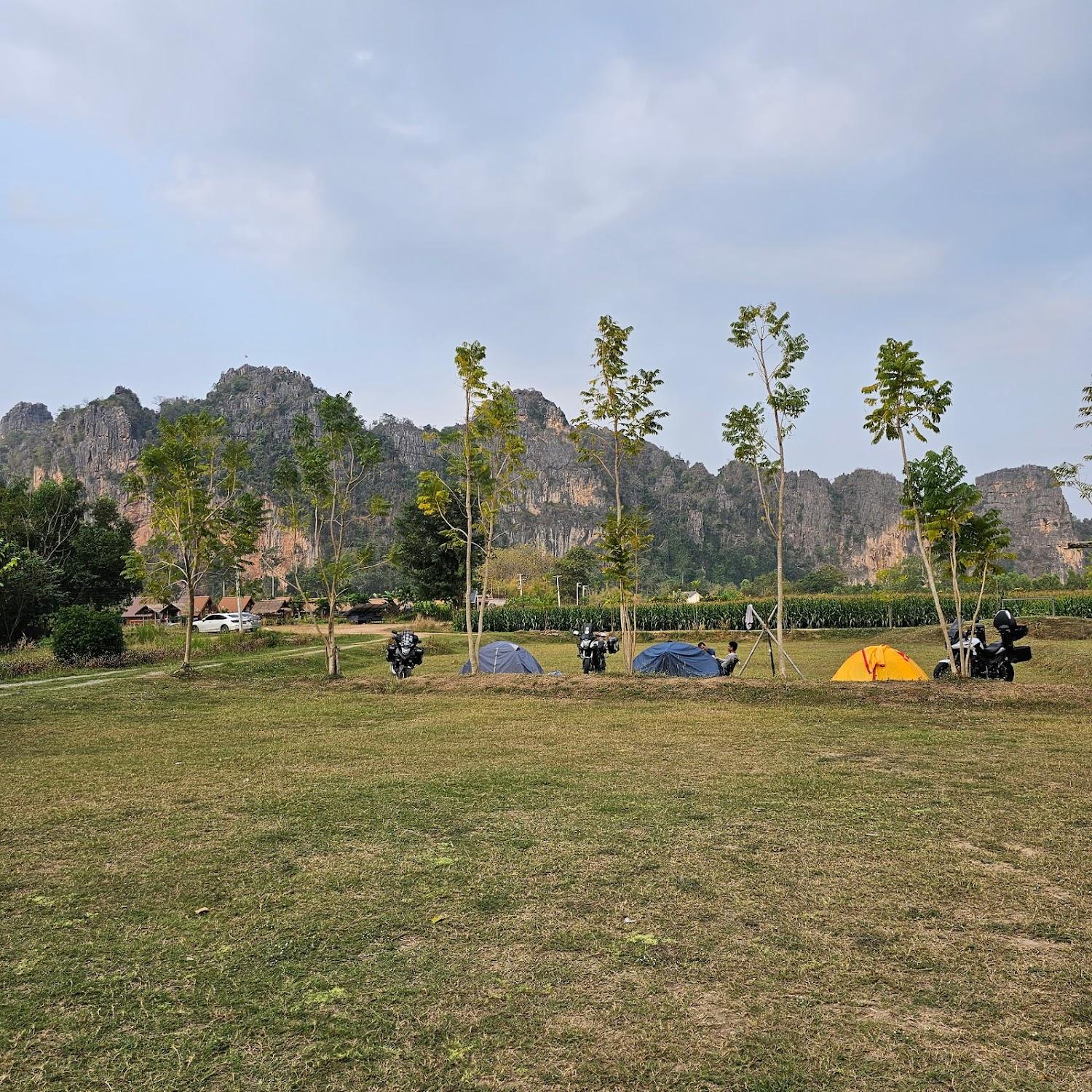 Cover Image for บ้านมุงแอนด์เฮ้าส์