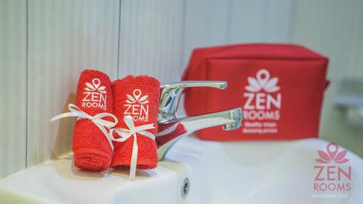Cover Image for ZEN Rooms Bangkok Hub