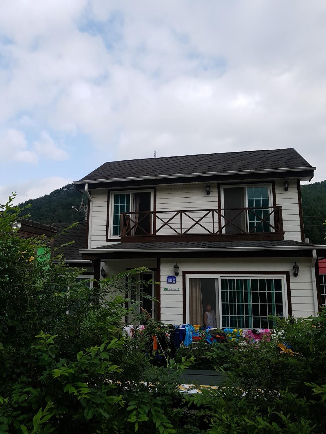 Cover Image for 알리아펜션