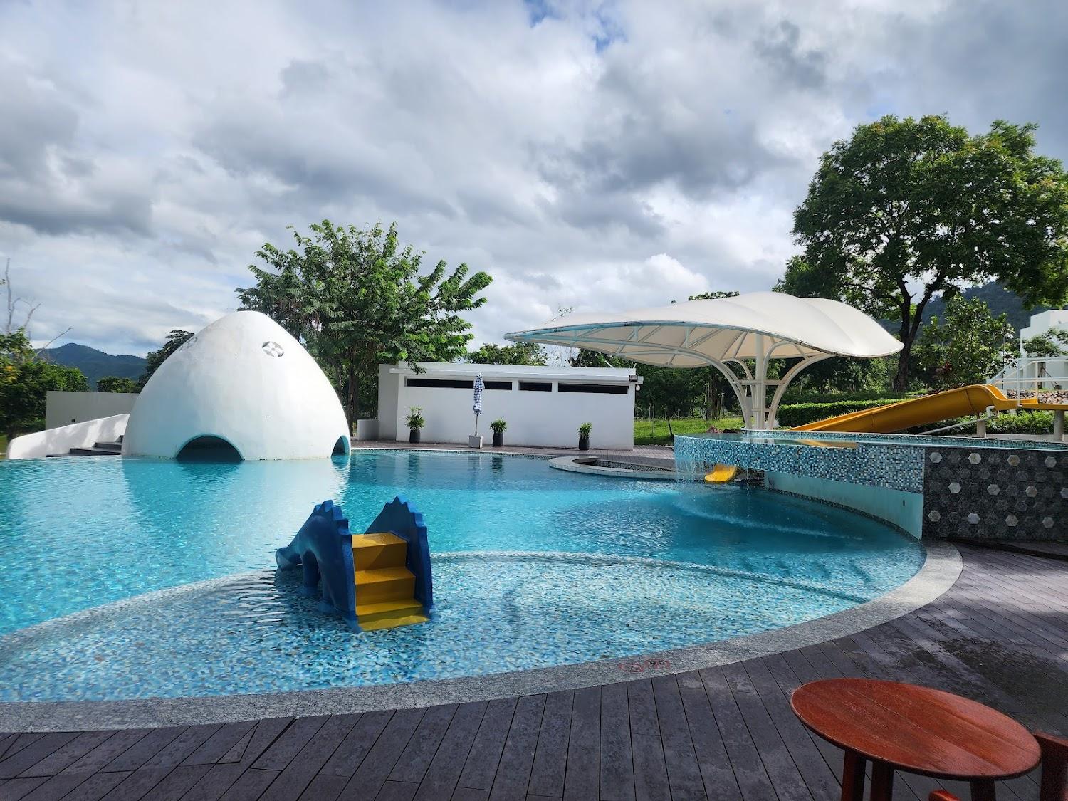 Cover Image for Aristo Chic Resort & Farm
