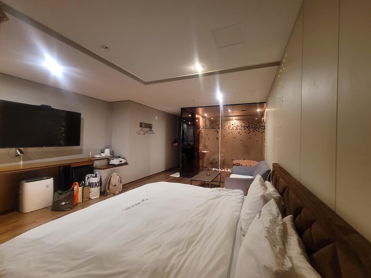 Cover Image for Inmotel