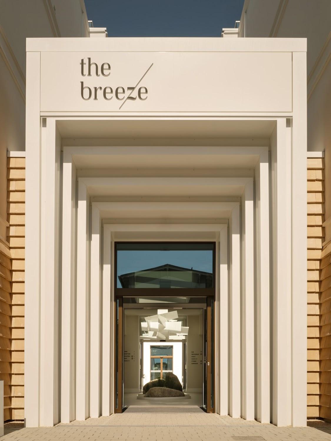 Cover Image for the breeze - VELA Hotels