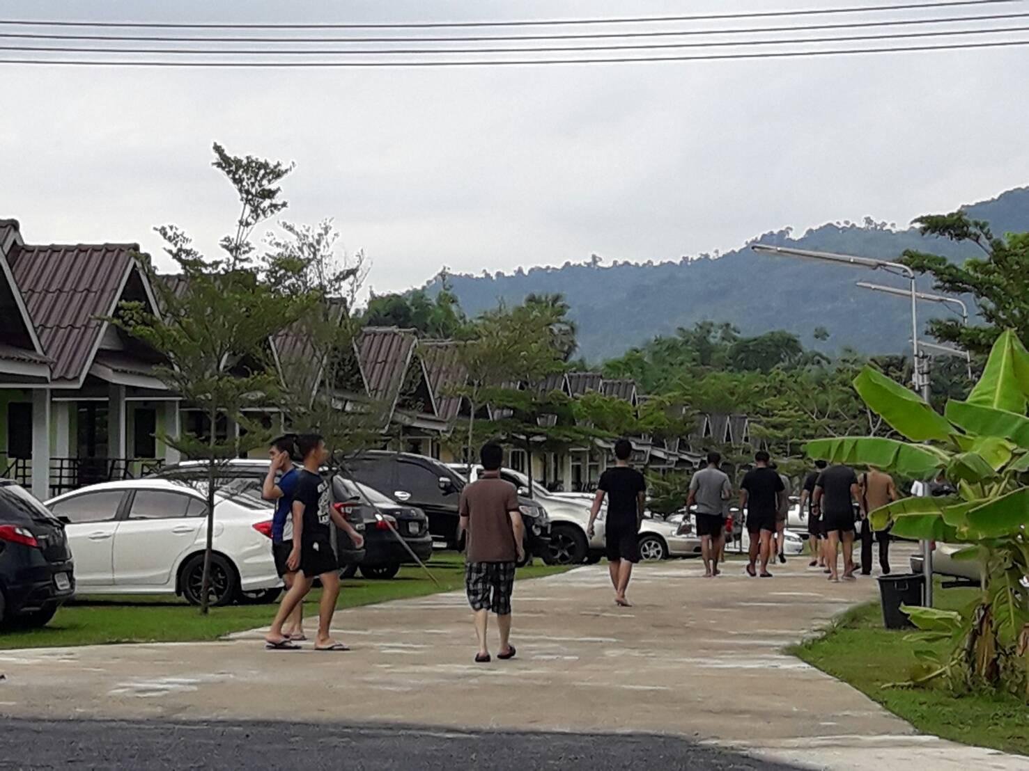 Cover Image for บ้านกลางเขา นครนายก